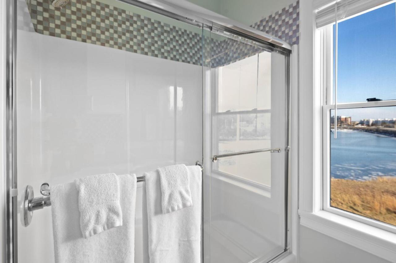 The Beacon Waterfront Inn ハル エクステリア 写真